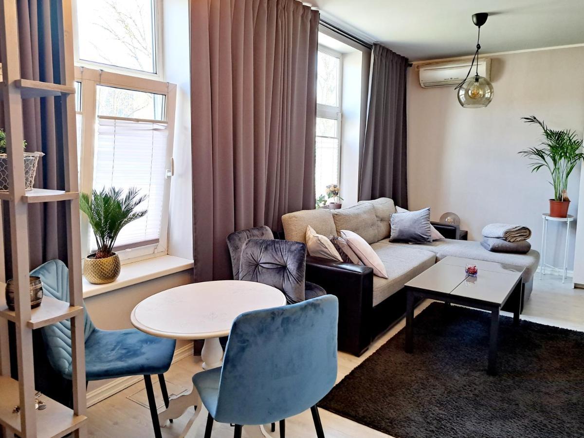 Riia Maantee Apartement Pärnu Eksteriør bilde